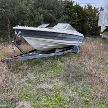 1995 Bayliner 20ft boat