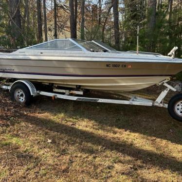 1997 Bayliner 18ft boat