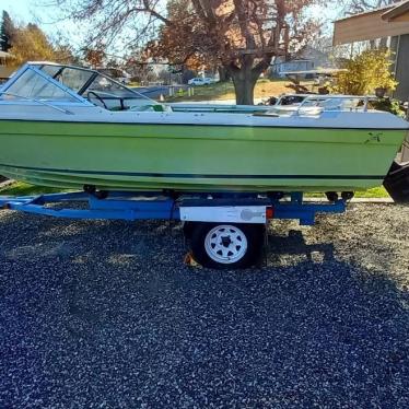 1974 Bayliner 18ft boat