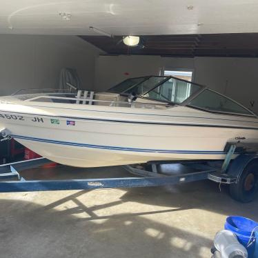 1986 Sea Ray 16ft boat