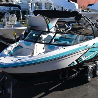 2016 Chaparral 223 vrx