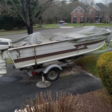 1982 Sylvan 16ft boat