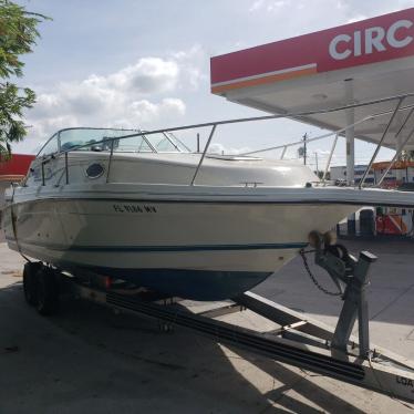 1994 Rinker fiesta vee