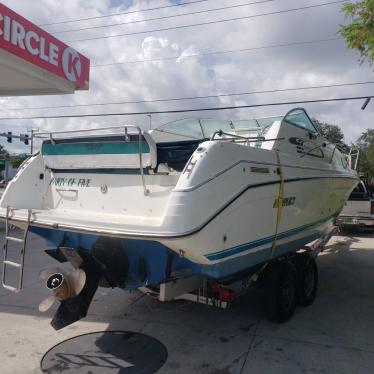 1994 Rinker fiesta vee