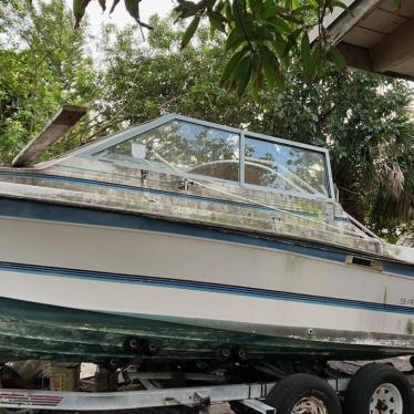 1988 Bayliner 21ft boat