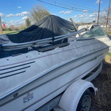 1990 Sea Ray 16ft boat