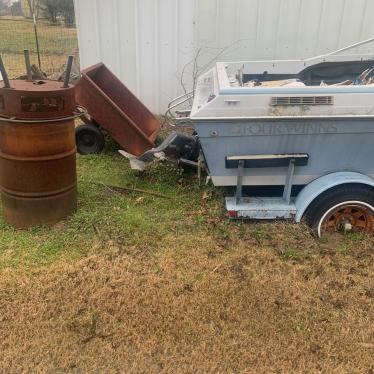 1987 Four Winns 16ft boat