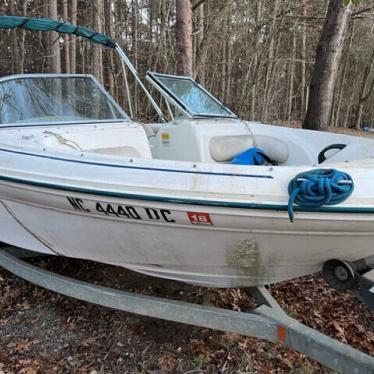 1998 Sea Ray 180 bowrider