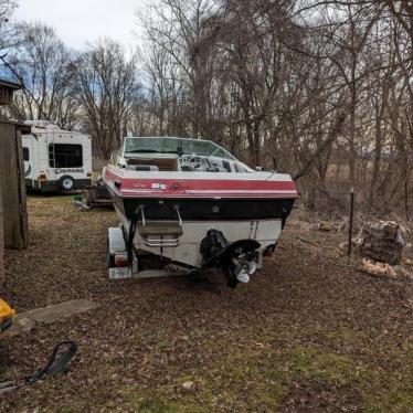 1986 Thompson 22ft boat