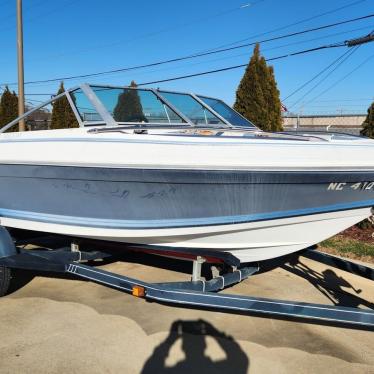 1987 Four Winns 16ft boat