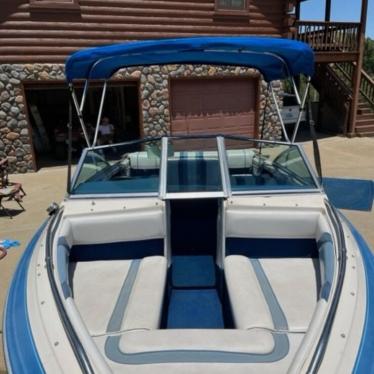 1987 Sea Ray 17ft boat