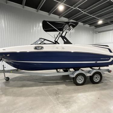 2021 Bayliner vr6 bowrider