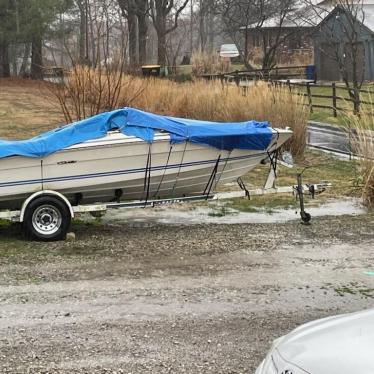 1986 Sea Ray 17ft boat