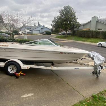 1993 Sea Ray 17ft boat