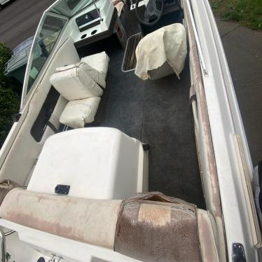 1993 Sea Ray 17ft boat