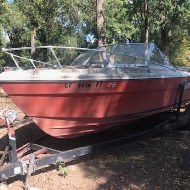 1975 Bayliner 19ft boat