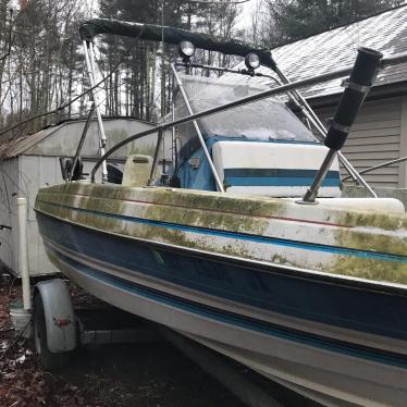 1984 Bayliner 19ft boat