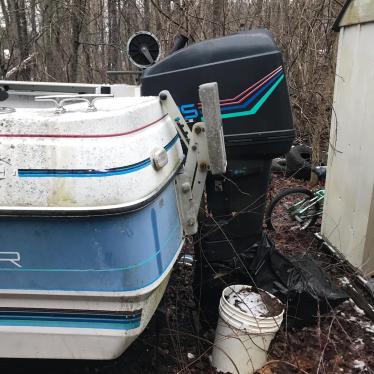 1984 Bayliner 19ft boat