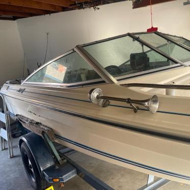 1986 Sea Ray 16ft boat