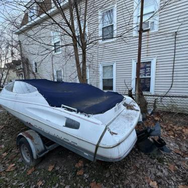 1990 Bayliner 19ft boat