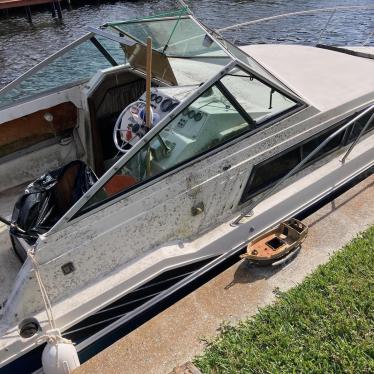 1986 Wellcraft 26ft boat