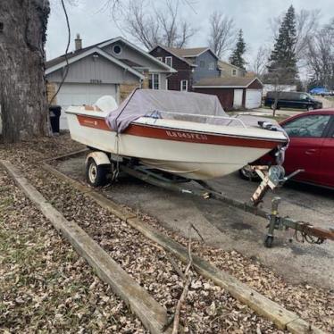 1977 Starcraft 17ft boat