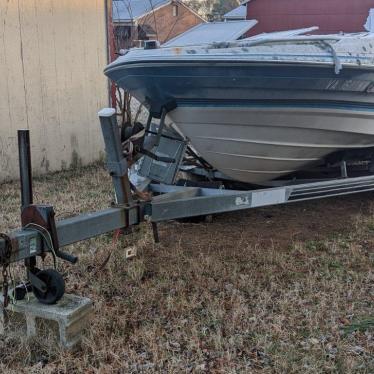 1988 Bayliner 16ft boat