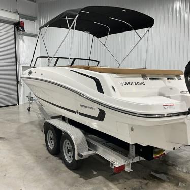 2021 Bayliner vr6 bowrider - outboard