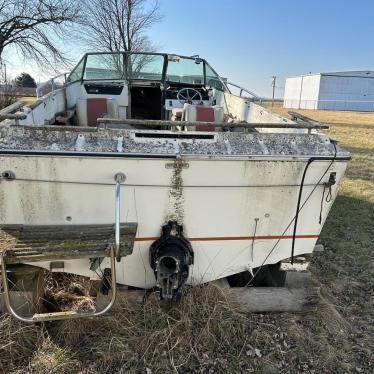 1976 Sea Ray 21ft boat