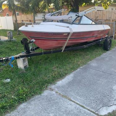 1985 Bayliner 15ft boat