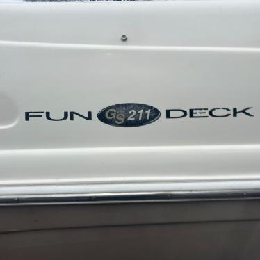 2009 Hurricane gs 211 fun deck