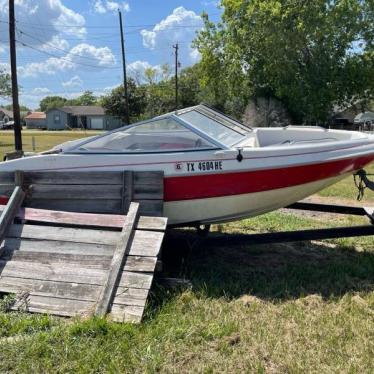 1999 Starcraft 14ft boat