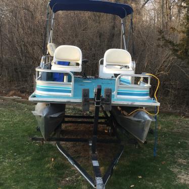 Godfrey Marine Sea Ryder 15' Pontoon & Trailer - Michigan 1999 for sale ...