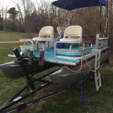 Godfrey Marine Sea Ryder 15' Pontoon & Trailer - Michigan 1999 for sale ...