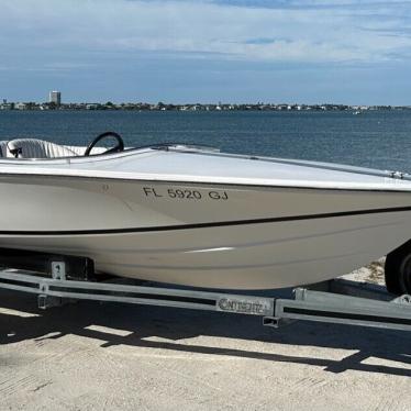 Donzi Sweet 16 1990 for sale for $1,208 - Boats-from-USA.com