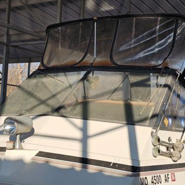 1983 Carver 3396 mariner