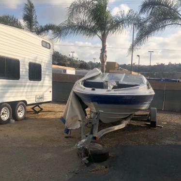 1987 Bayliner 17ft boat