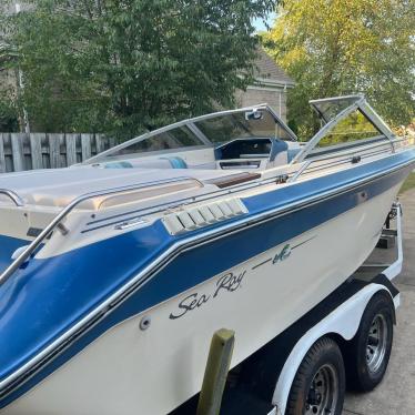 1987 Sea Ray 21ft boat