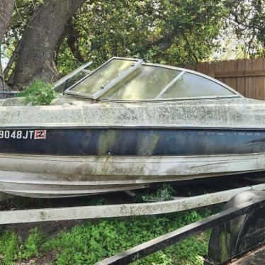 2002 Bayliner 17ft boat