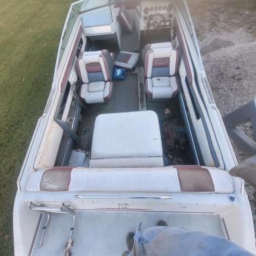 1987 Four Winns 21ft boat