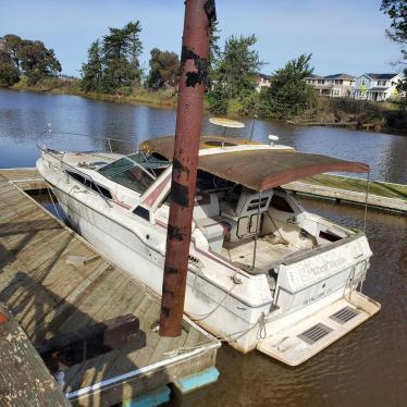 1987 Sea Ray 29ft boat