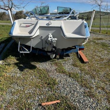 1998 Sea Ray 21ft boat