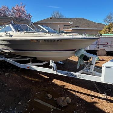 1983 Bayliner 18ft boat