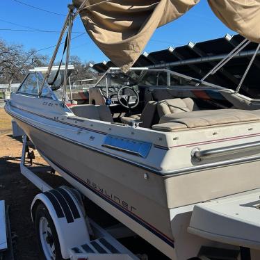 1983 Bayliner 18ft boat