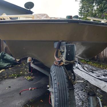 1970 Starcraft 17ft boat