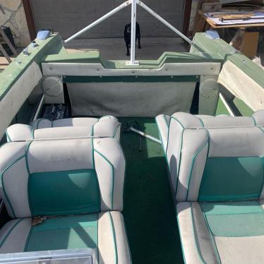 1971 Crestliner 16ft boat