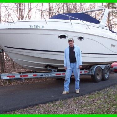 2004 Rinker fiesta vee