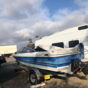 1987 Bayliner 17ft boat