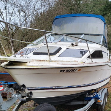 1984 Bayliner 4 cylinder