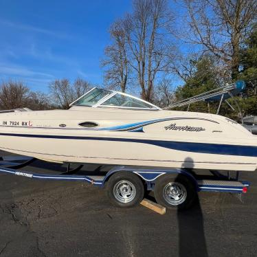 2001 Hurricane sun deck 217